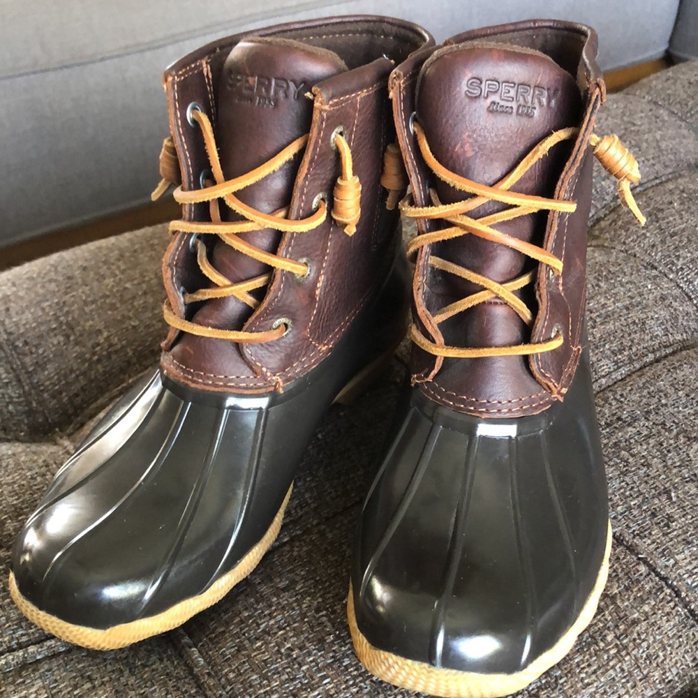 Sperry saltwater duck boots women’s 7.5